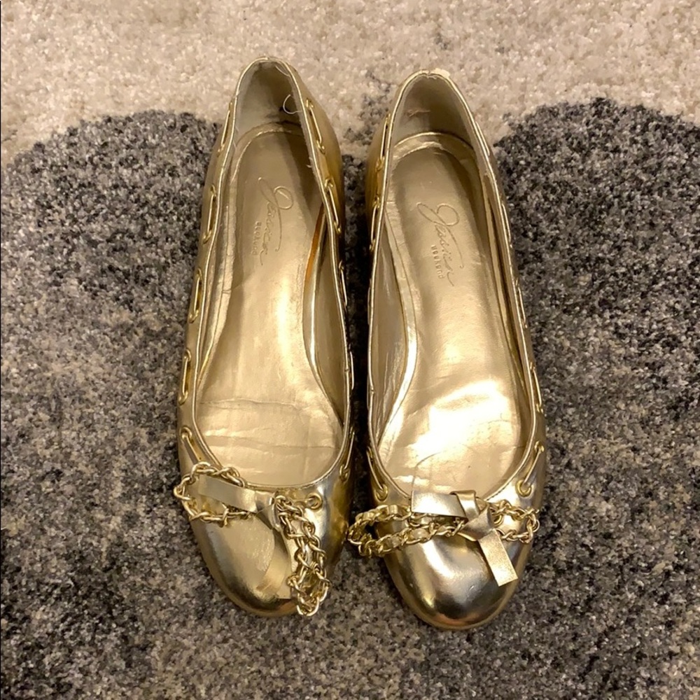 Gold flats